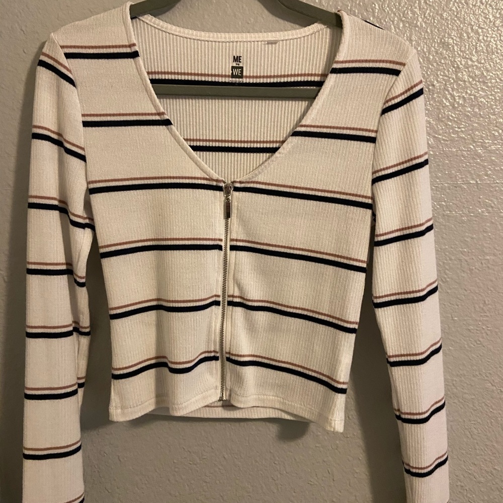 Long sleeve